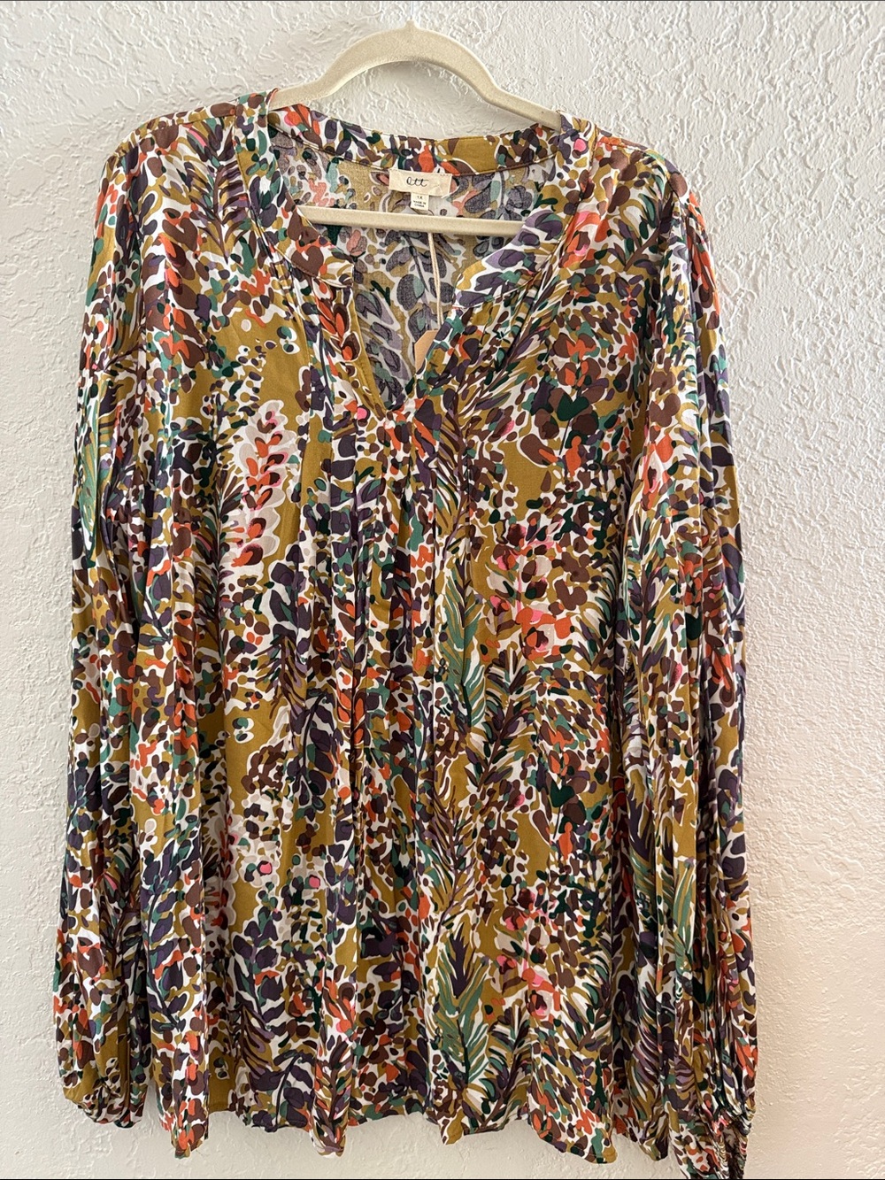 Fall Ott 1X Multicolor Floral V-Neck Elastic Sleeve Blouse New Great for travel